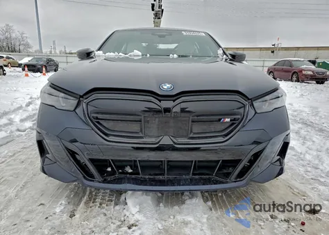 2024 BMW I5 M60 z USA, uszkodzony, nr VIN WBY43FK06RCP08546
